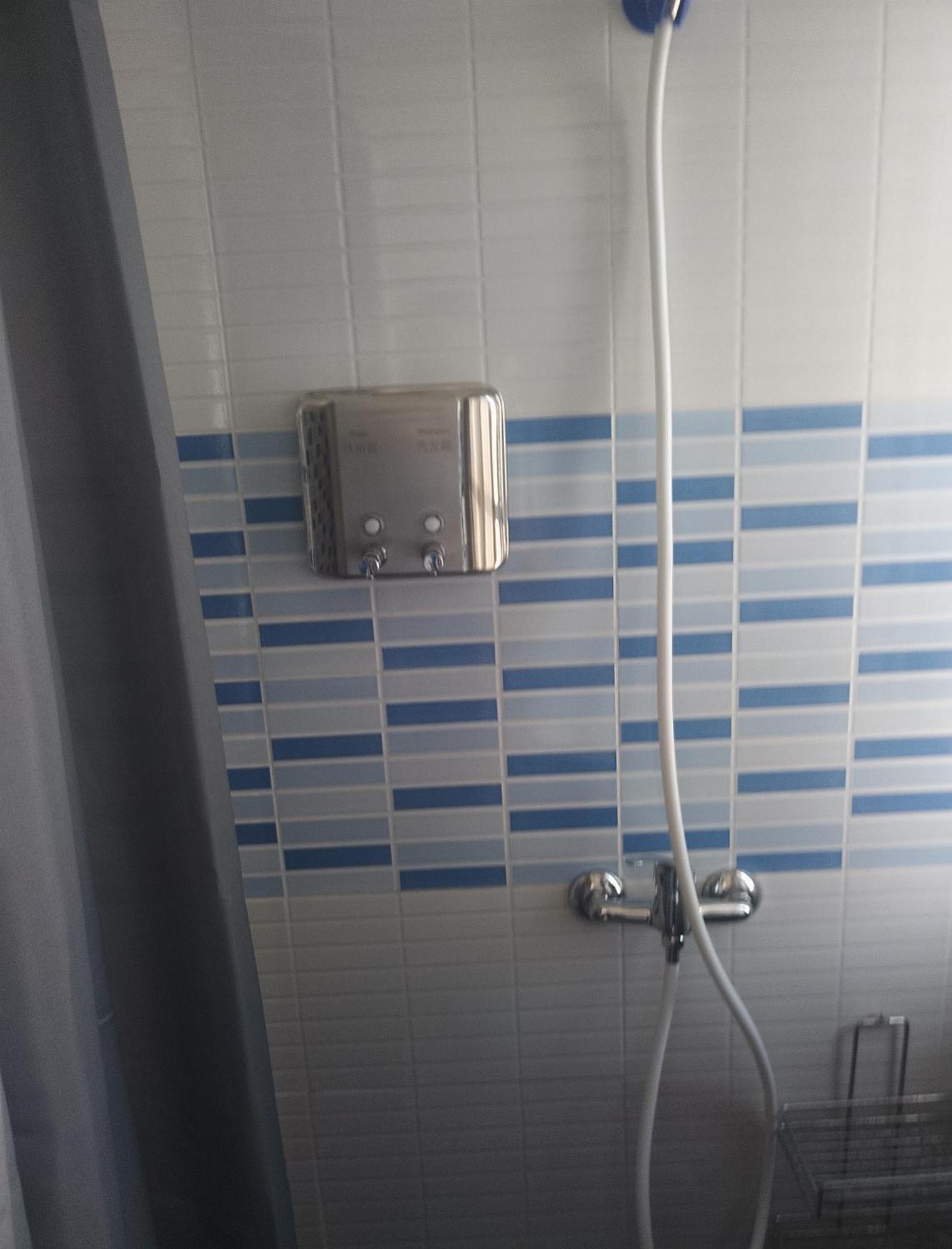 Apartamento Serrano Málaga Esterno foto